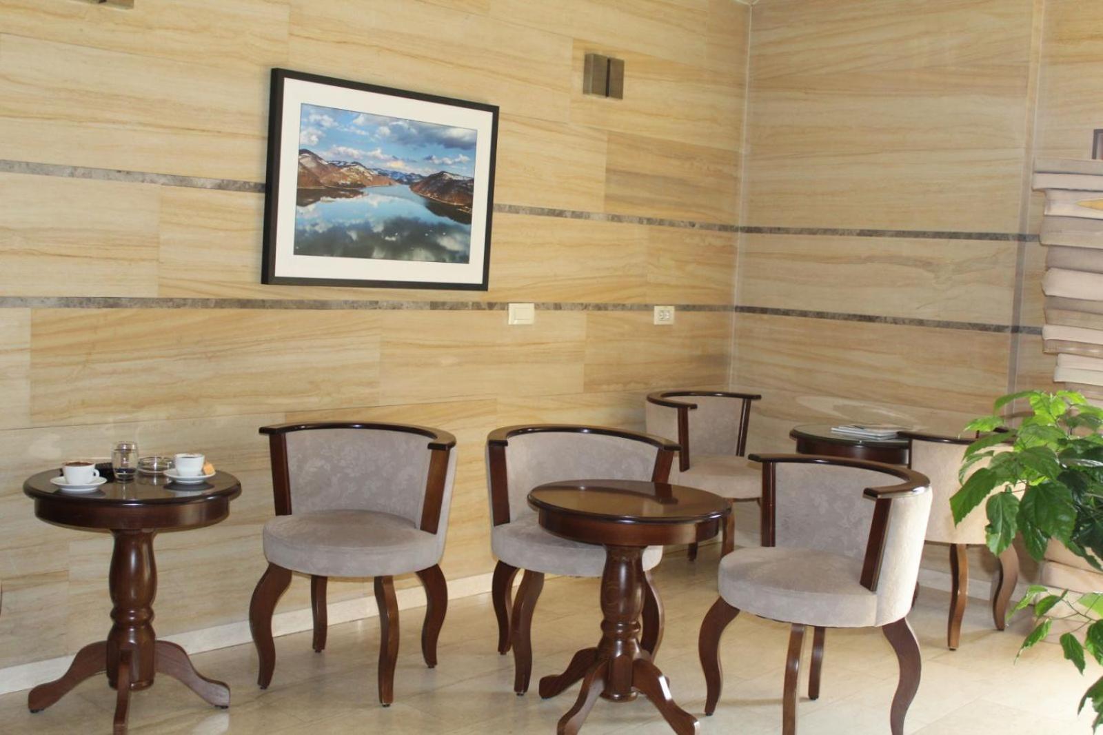 Nova Varoš In Hotel Zlatar Ex Zlatarski Biseri מראה חיצוני תמונה