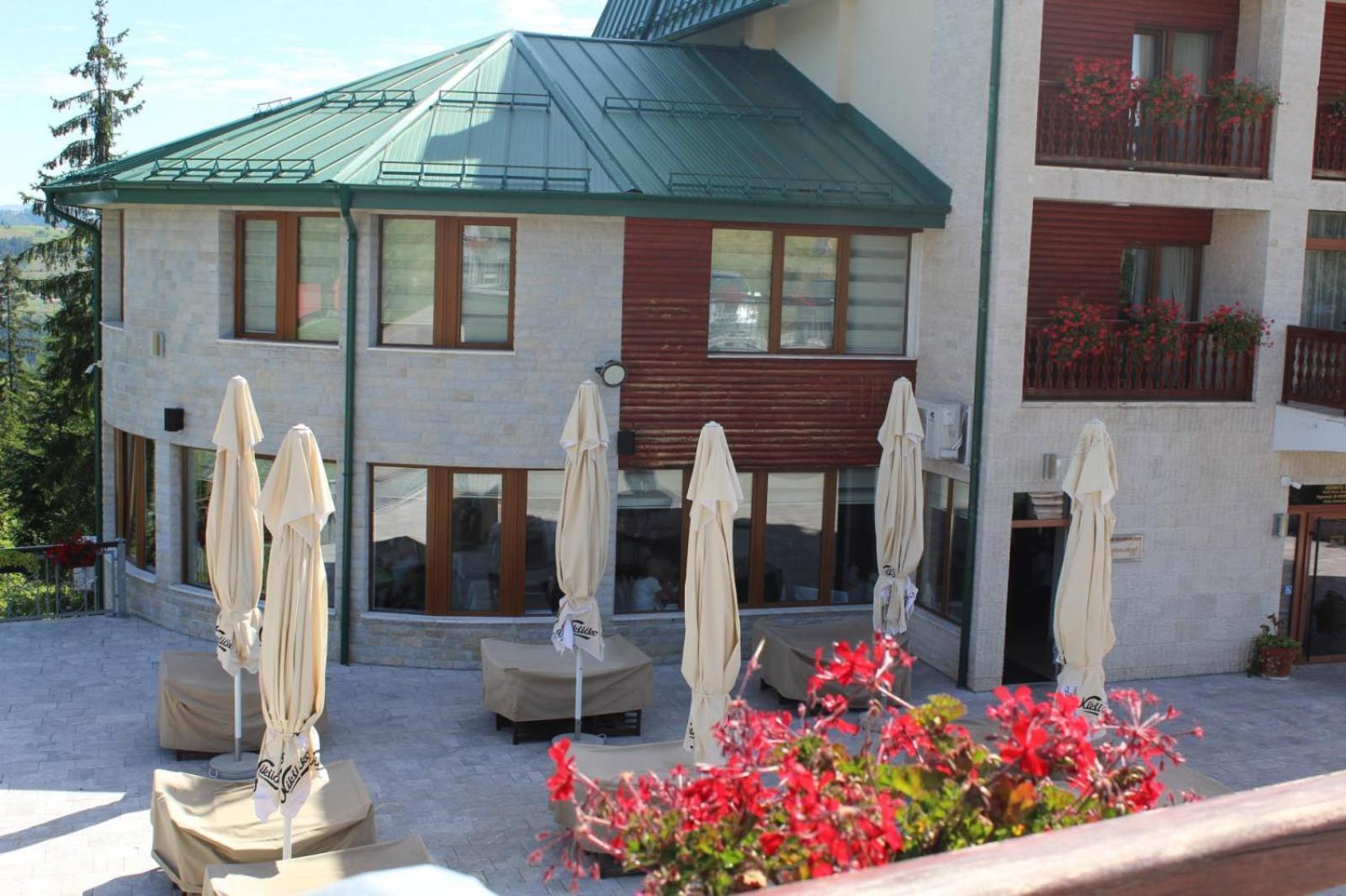 Nova Varoš In Hotel Zlatar Ex Zlatarski Biseri מראה חיצוני תמונה