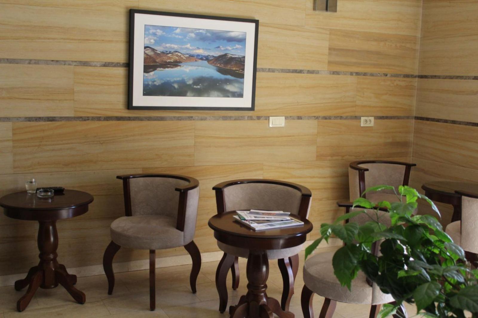 Nova Varoš In Hotel Zlatar Ex Zlatarski Biseri מראה חיצוני תמונה