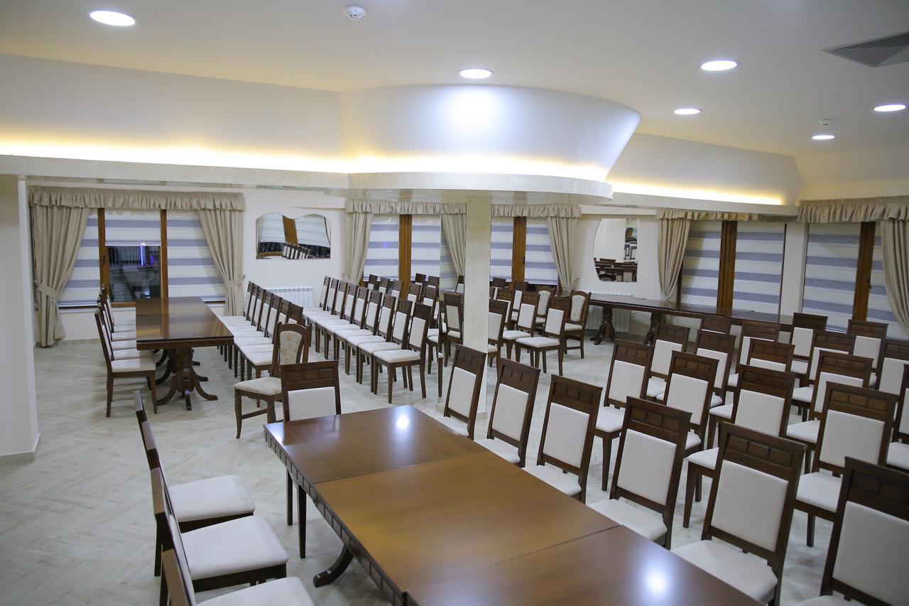 Nova Varoš In Hotel Zlatar Ex Zlatarski Biseri מראה חיצוני תמונה